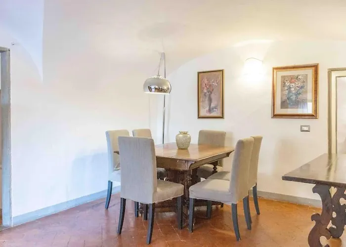 Apartamento Santo Spirito 2 Bedroom Florença