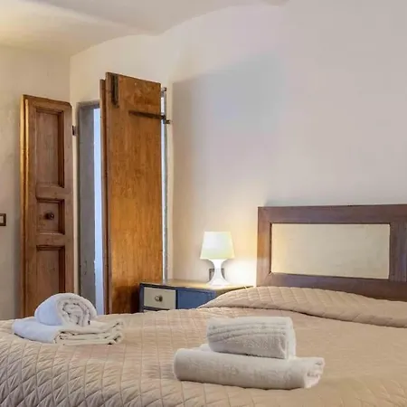 Santo Spirito 2 Bedroom Appartement *